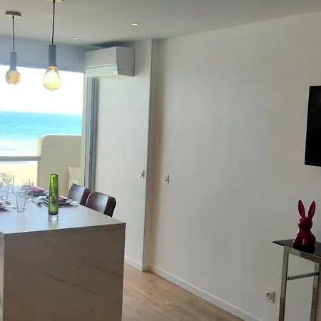 Апартаменты Belle Vue Acces Piscine Couverte Et Chauffee Кане