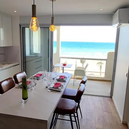 Belle Vue Acces Piscine Couverte Et Chauffee Appartement *